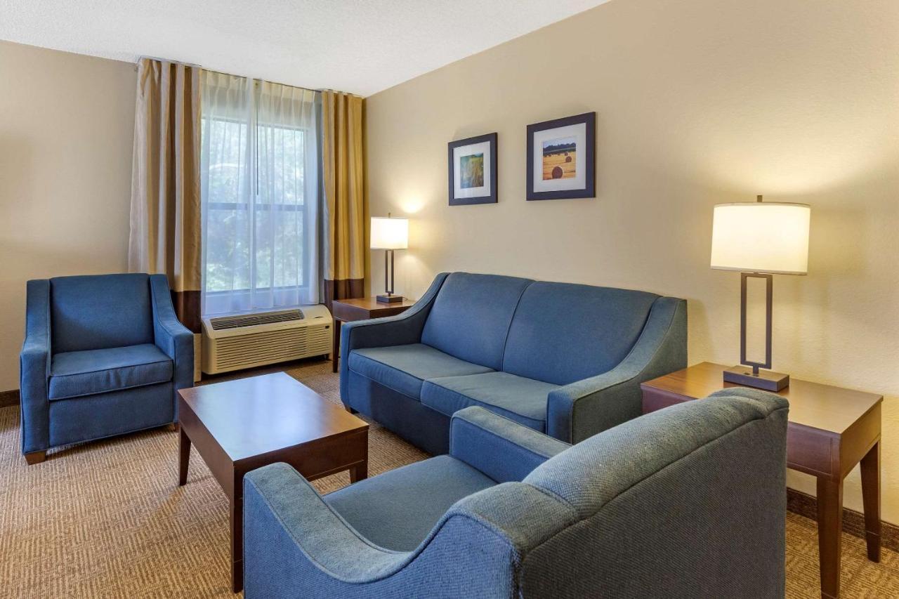 Comfort Inn Clinton Εξωτερικό φωτογραφία