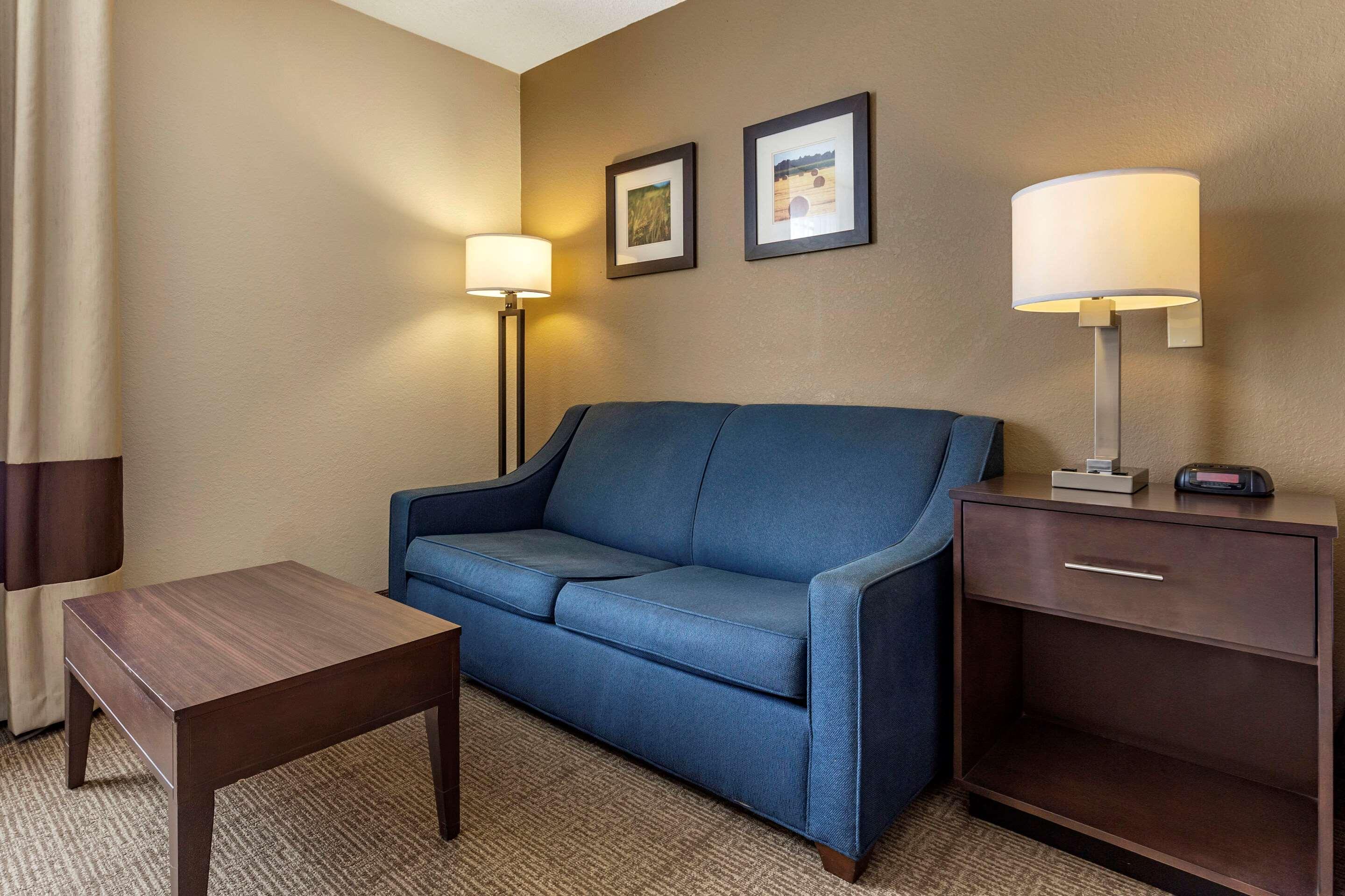 Comfort Inn Clinton Εξωτερικό φωτογραφία