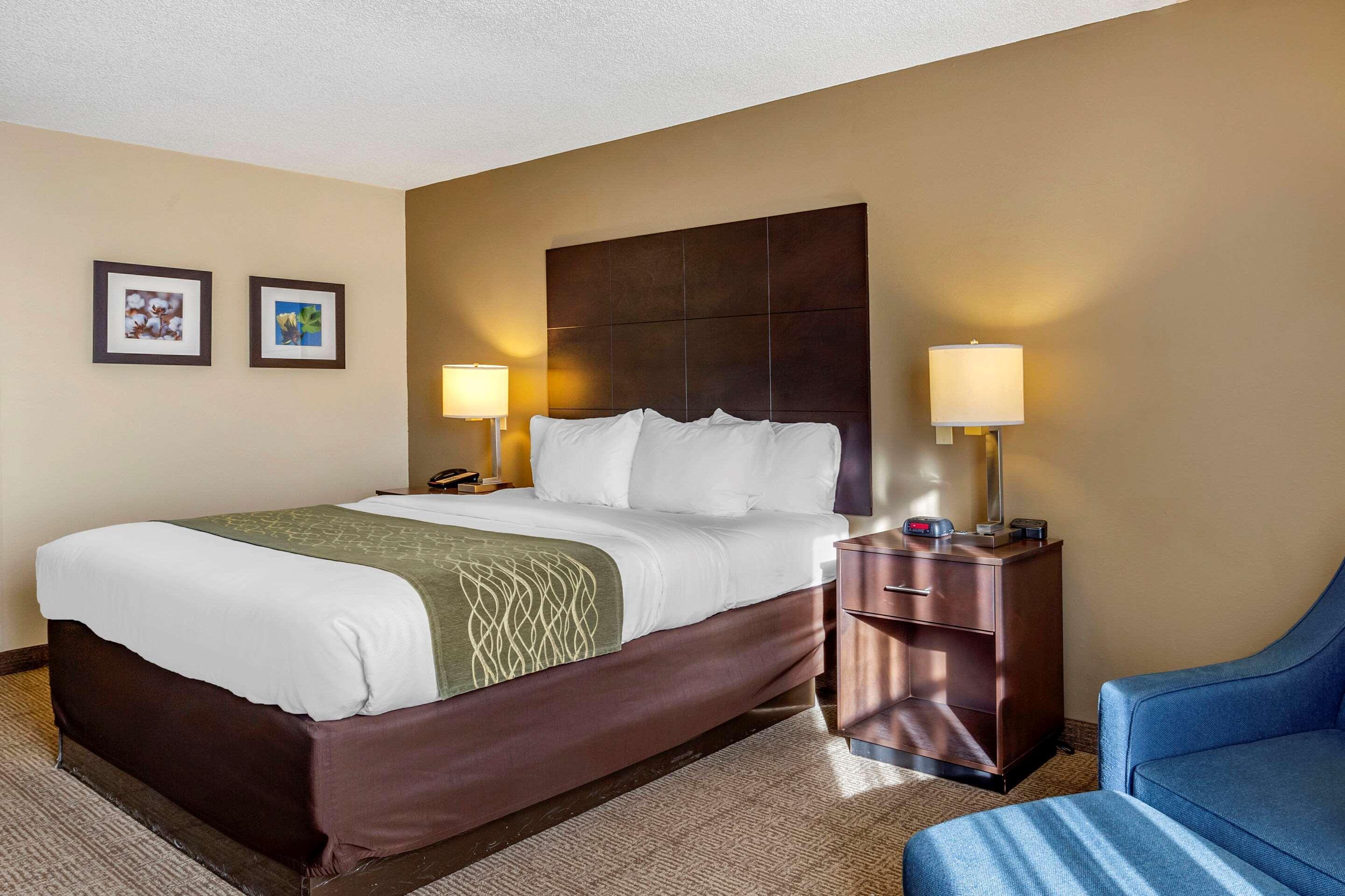 Comfort Inn Clinton Εξωτερικό φωτογραφία