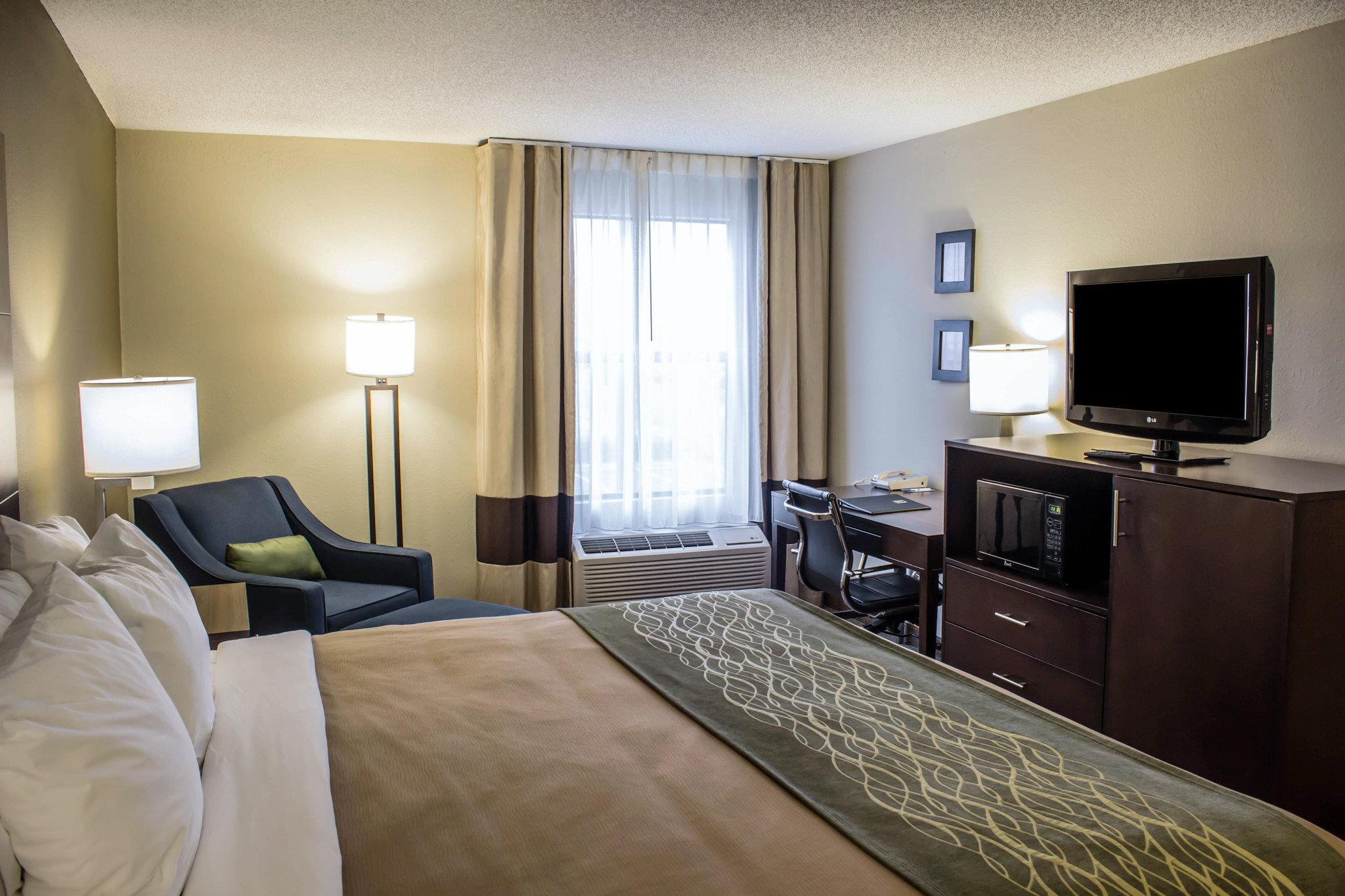 Comfort Inn Clinton Εξωτερικό φωτογραφία