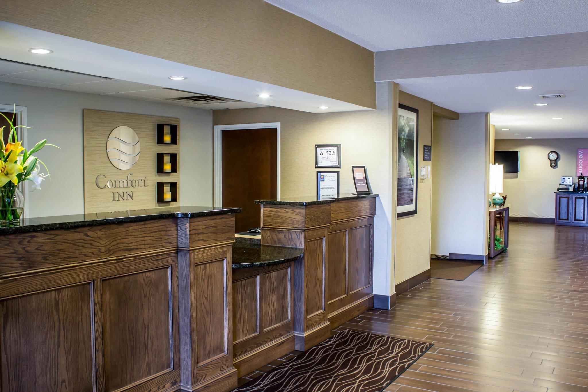 Comfort Inn Clinton Εξωτερικό φωτογραφία